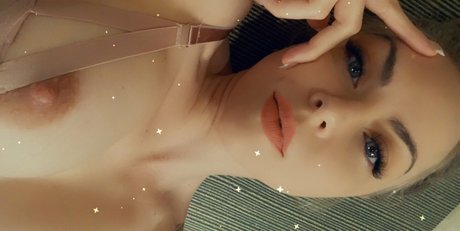 Nina Rei pornstar hot gallery