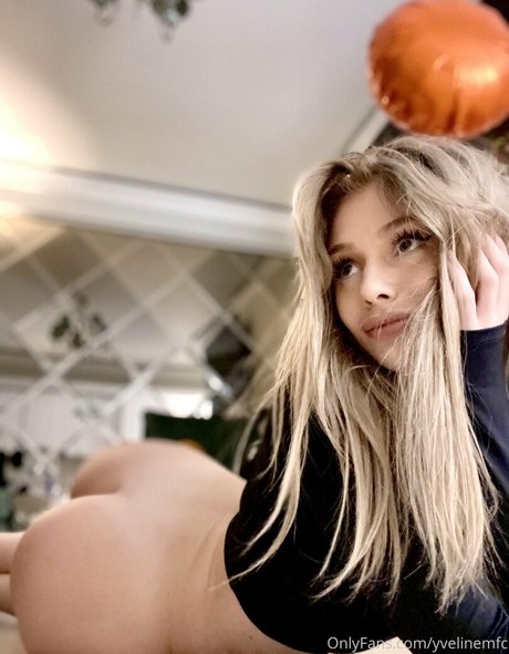 cute ass onlyfans hot nude images