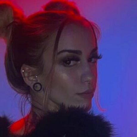 Getsquidit model xxx images