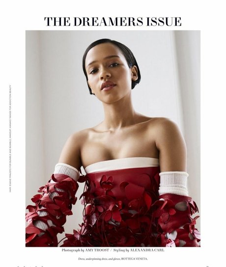 Taylor Russell free actress pics