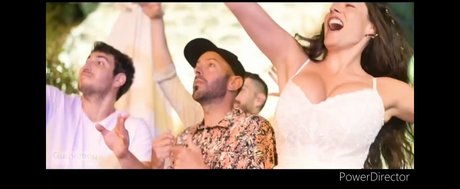 Hadar Simon model exclusive gallery