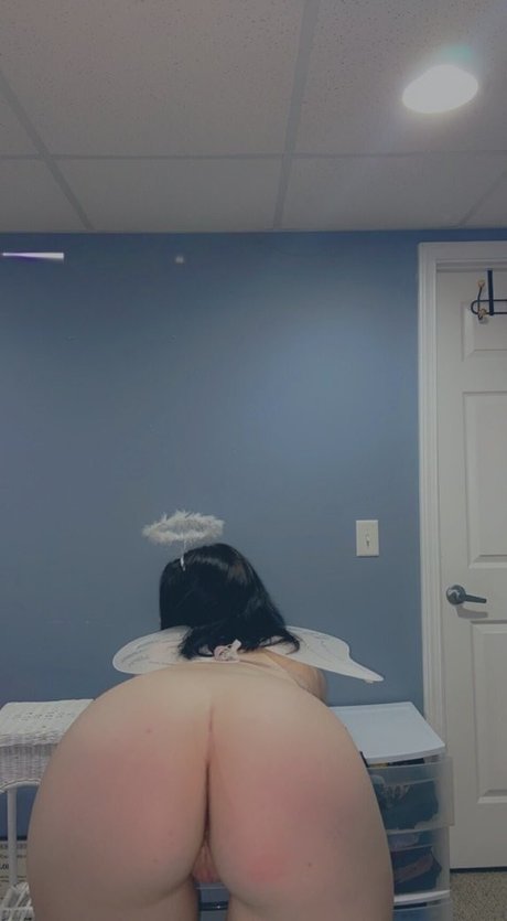 Coryn Channing model free gallery