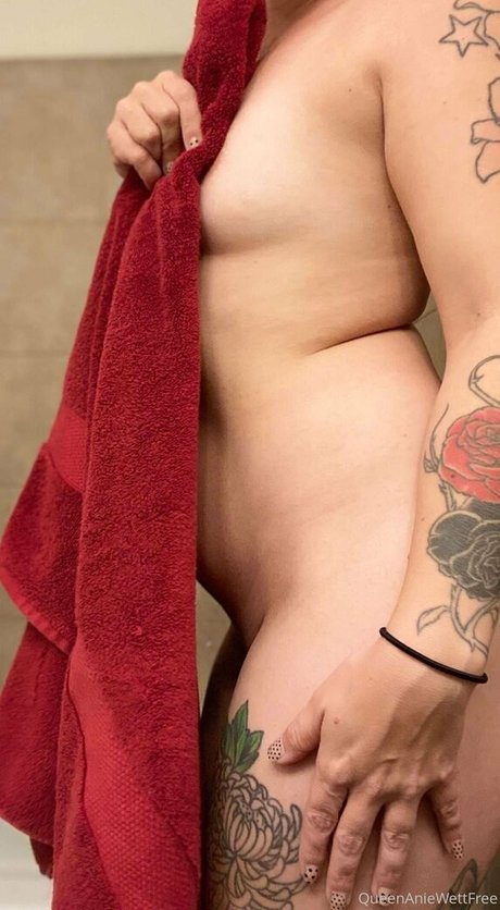 queenaniewettfree top pornstar gallery
