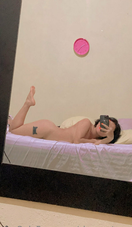 sh montano adult star img