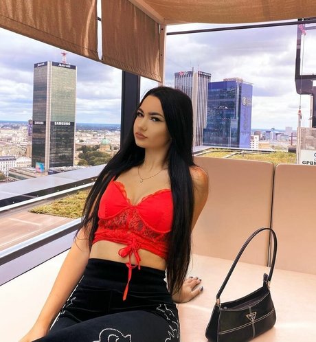 Emilia Szymanska porn actress pictures