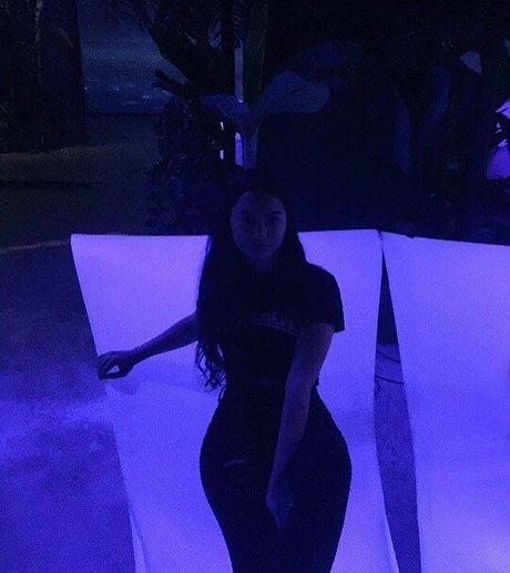 Emilia Szymanska porn model images