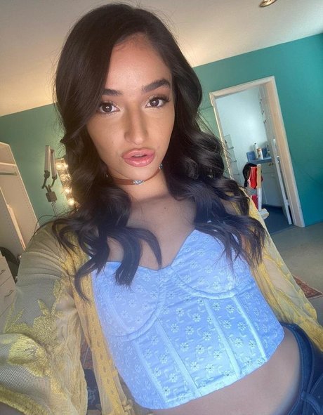 emilywillisxxx model perfect archive