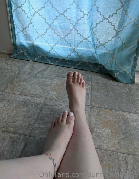 sunnywalker19 art star pic