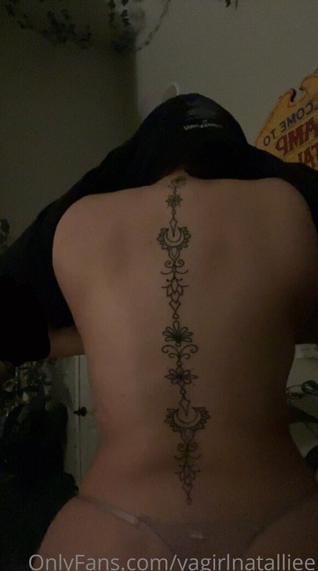 yagirlnatalliee pornstar nude picture