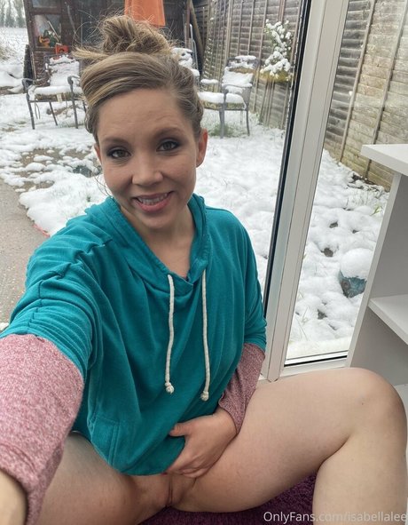 isabellalee nudes pornstar pictures