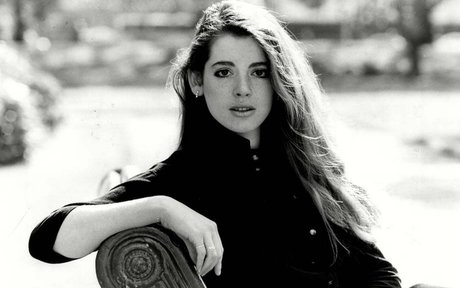 Nigella Lawson star nude picture