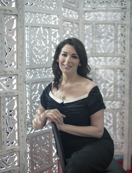 Nigella Lawson erotic actress image