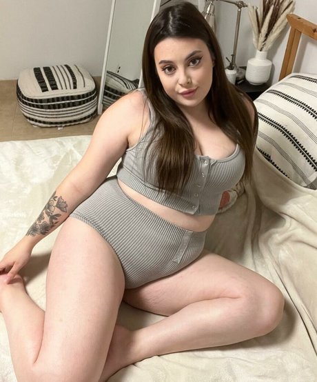 Balla Paige pretty pornstar pictures