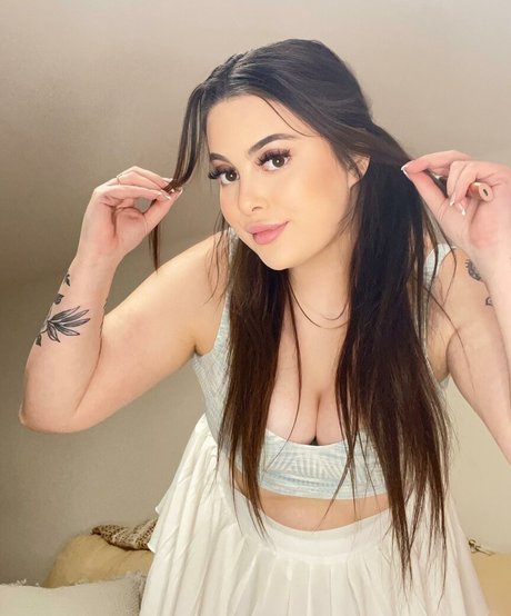 Balla Paige exclusive model galleries