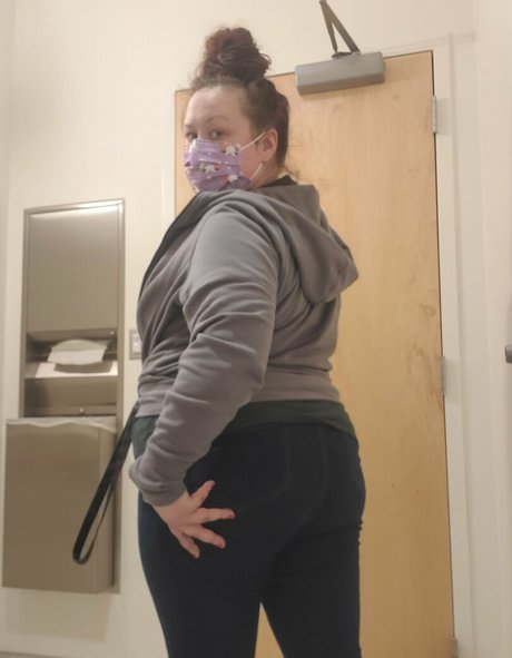 callmemrsgrey hot actress photos