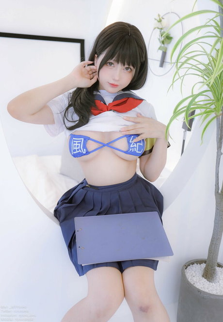 rukysama model sexy galleries