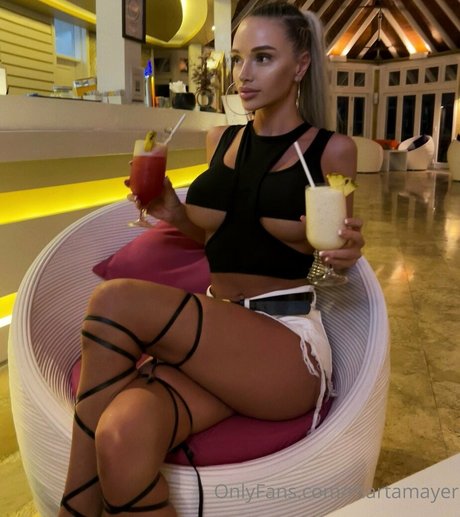 martamayer model beautiful photos