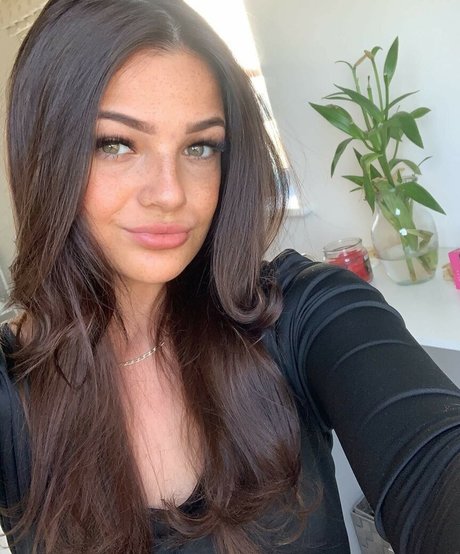 deedemi96 perfect actress archive