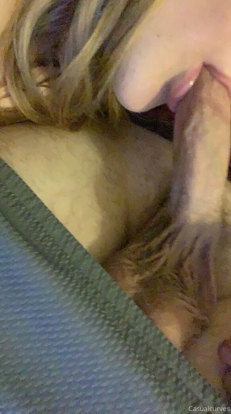 casualcurves model free pics