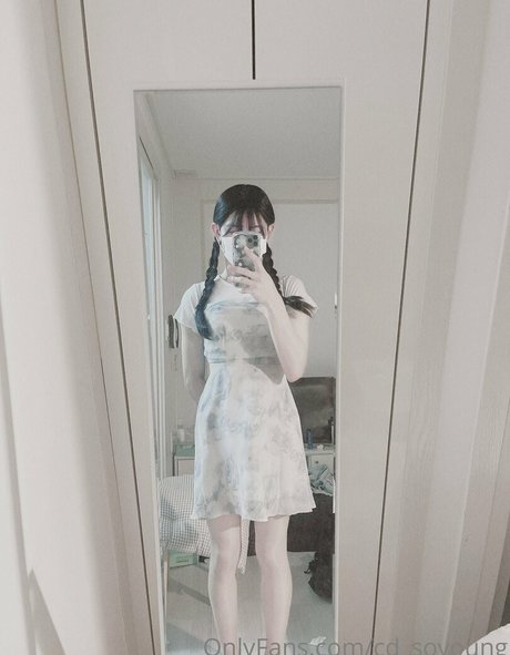cd soyoung pornographic model images