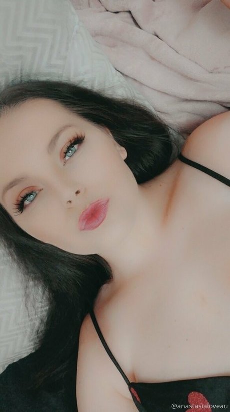 anastasialoveau naked actress images