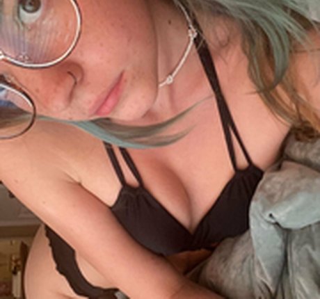 Hunt s ASMR hot model galleries