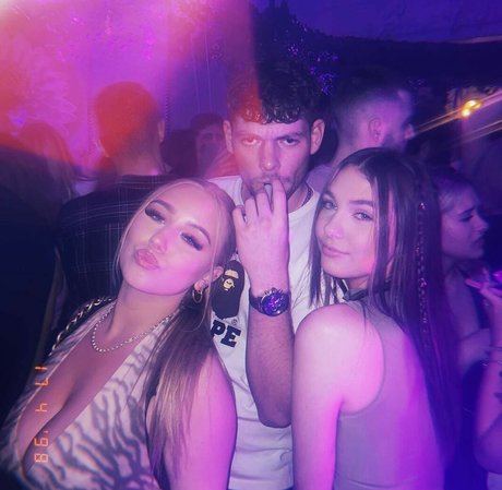 goth pawg onlyfans pornos images