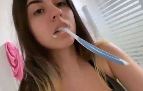 Abbyimu pornstar hot pics