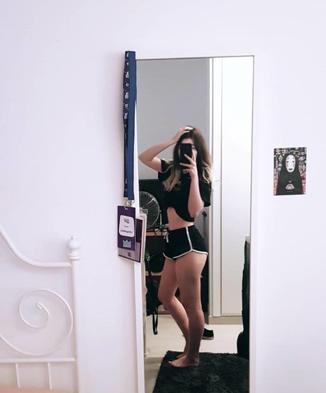 Abbyimu nude star img