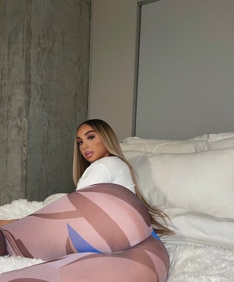 chefchanel high quality actress photos