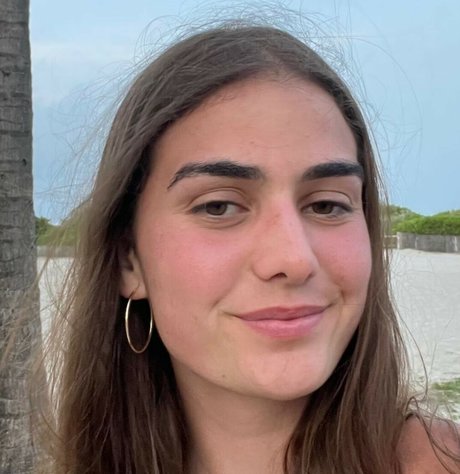 Jennifer Sequeira star perfect pics