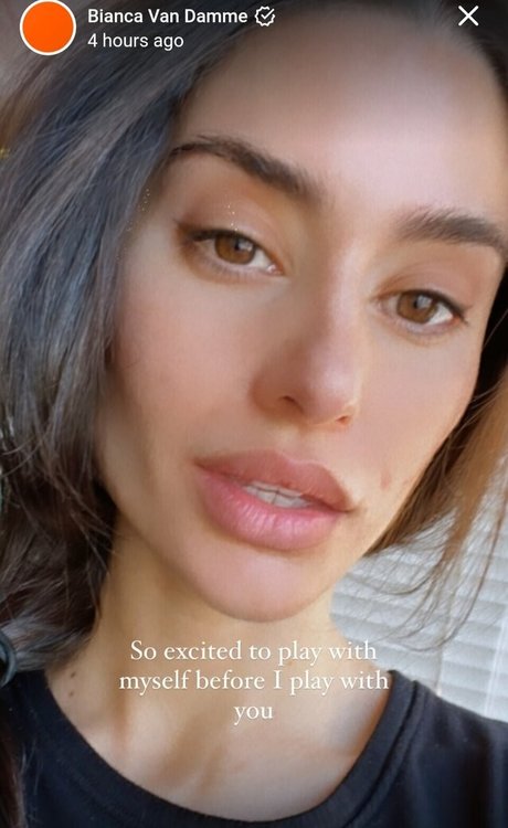 Bianca Van Damme pornstar naked photos