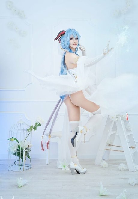 Yukeshiro art model photo