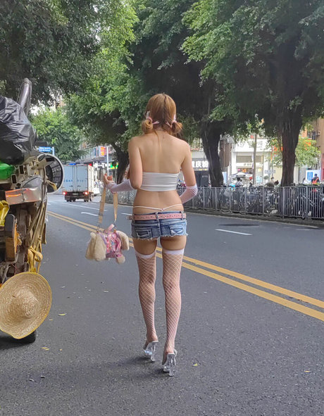 SexyCyborg star beautiful pictures