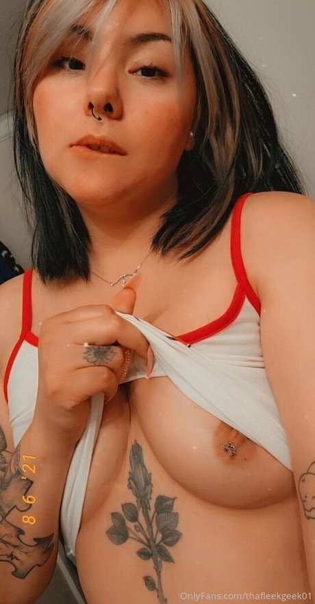 thafleekgeek01 nudes actress image