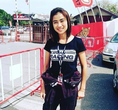 Saowalak Saifak star sexy photos