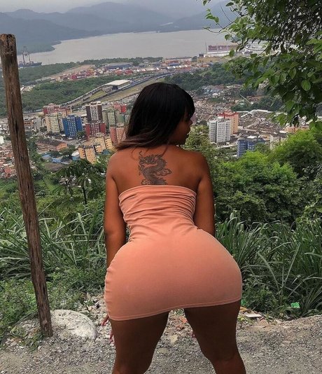 Polisavage perfect model pics