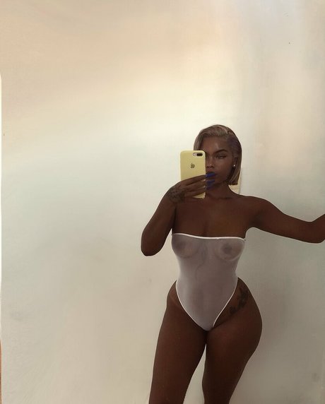 Polisavage star nudes picture