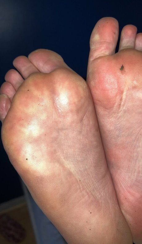 Queen Sarah star hot images