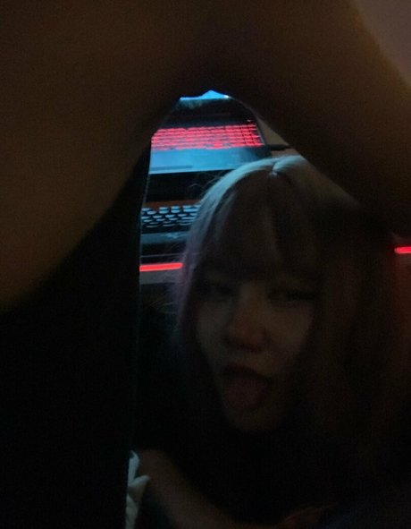 vampireneee top pornstar pictures