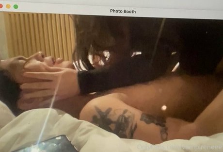 vampireneee Profile pic