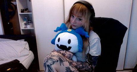 emilypiexo model gallery