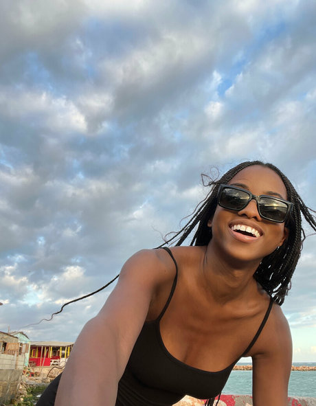 onlybombshell top pornstar image