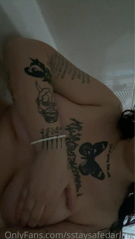 asian granny onlyfans top img