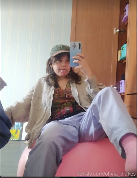 Olivia Blakes model gallery