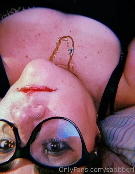 sadbbgrl pretty actress photo