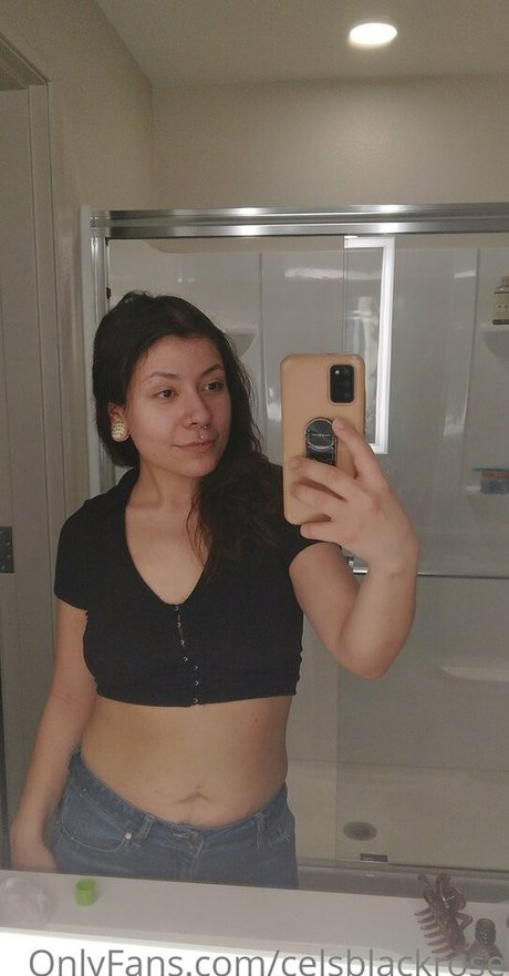 lesbian milf onlyfans sexy naked img