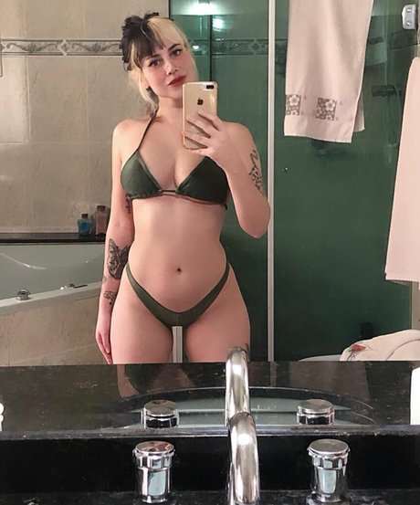 Isabella pizi hot pornstar galleries