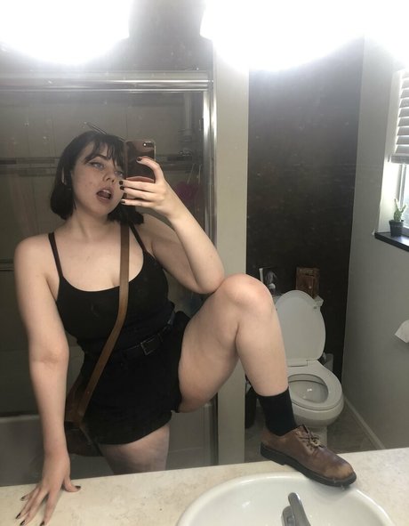 knees onlyfans free archive