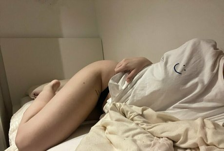 Ella Maria star nice pictures